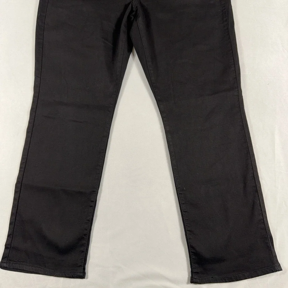 Levi's Classic Straight Hypersoft Mid Rise Jeans 18‎ Medium W34 L30 Black NWT